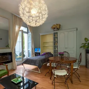  Appartement Idéal appartement 4 couchages hypercentre Luchon France